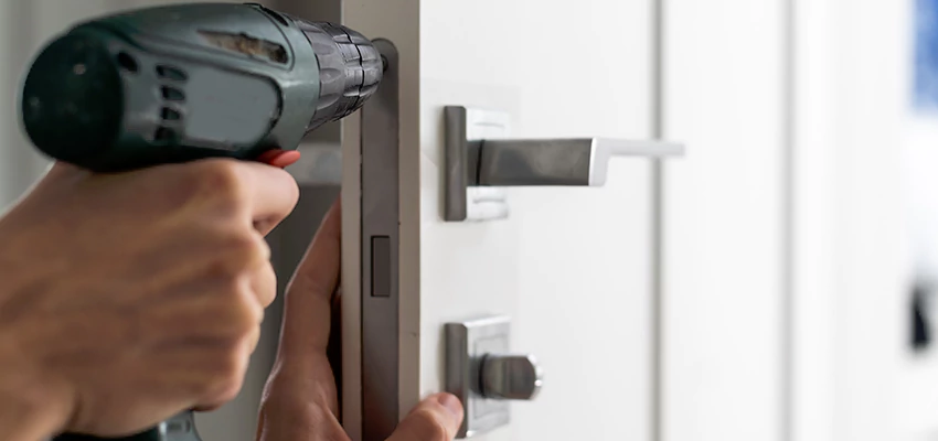 Locksmith For Lock Replacement Near Me in Colton, CA