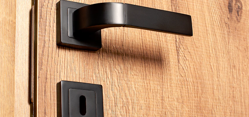 Weekend Lockout Assistance Troubleshooting in Colton, California